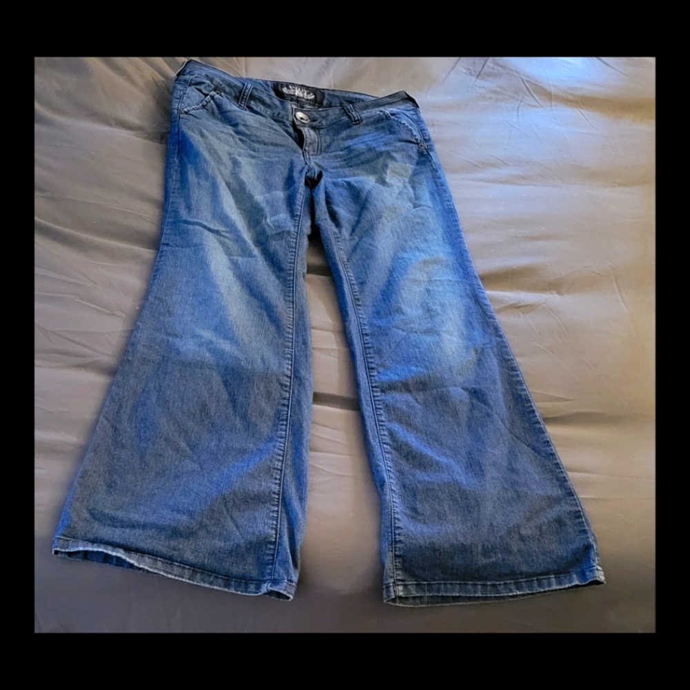 Hint Boot cut Low Rise Trouser Jeans Size 11 32" inseam